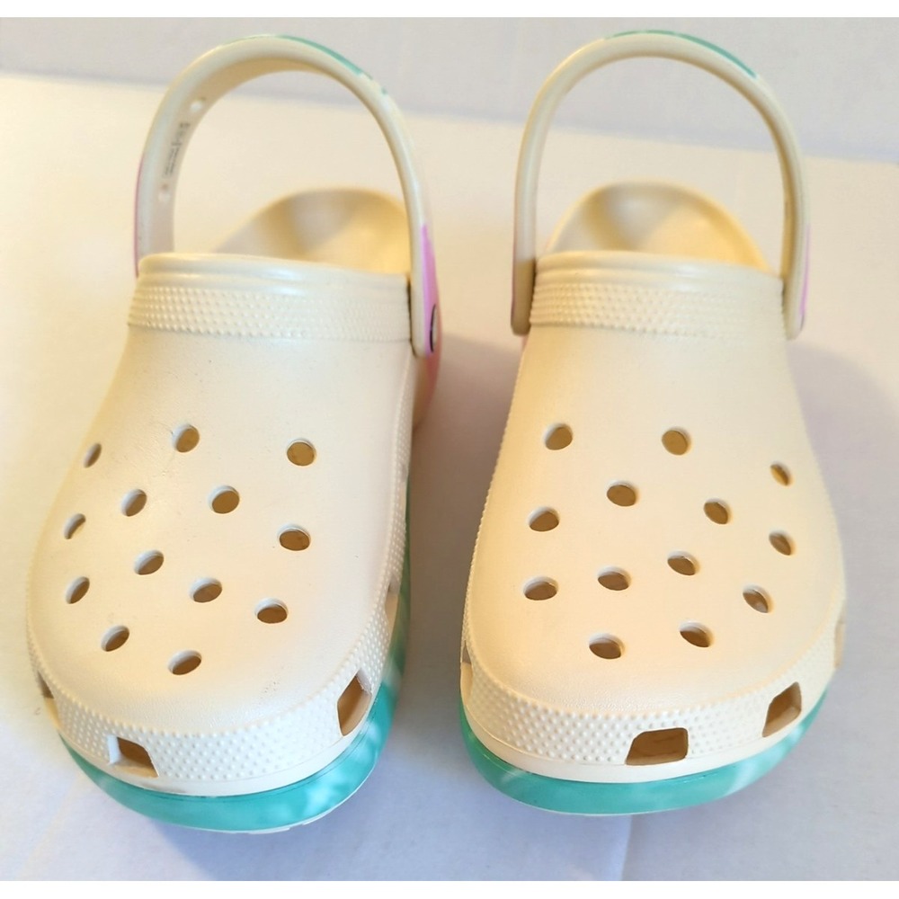 CROCS Classic Platform Clog - Picture 6 of 8